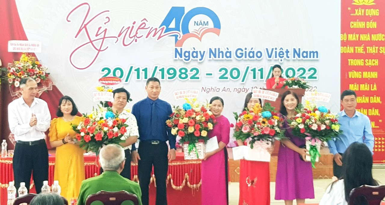 Kỷ niệm 40 năm ngày Nhà giáo Việt Nam (20/11/1982-20/11/2022)
